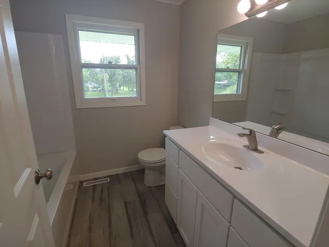 $179,000 | 100 2nd Street Northeast, Hallock, MN 56728