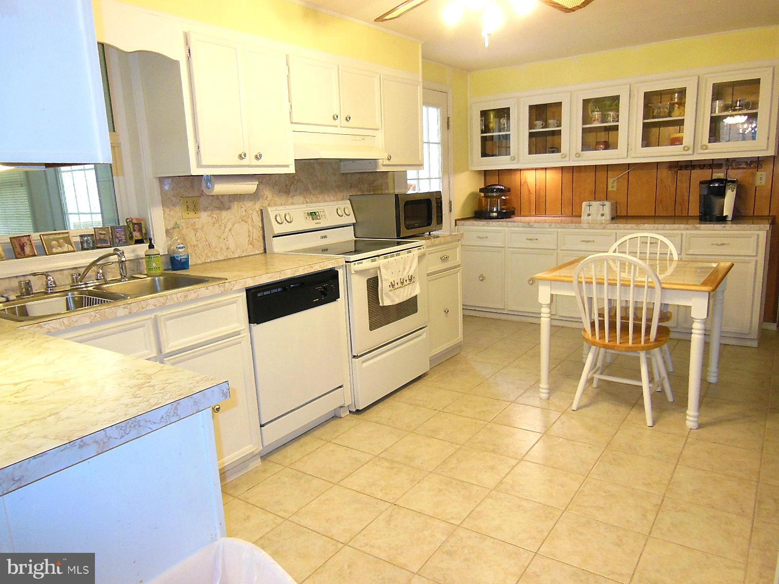 905 Ridge Road Finksburg, MD 21048 - Photo 14 of 30 Kitchen