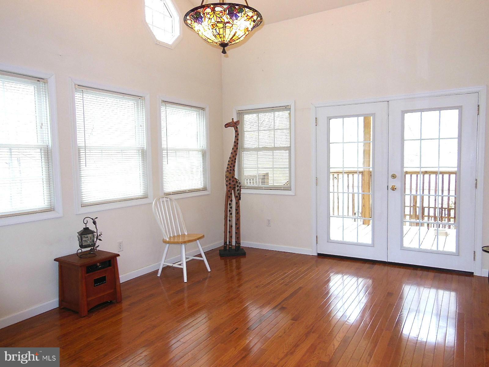 905 Ridge Road Finksburg, MD 21048 - Photo 18 of 30 Interior (General)