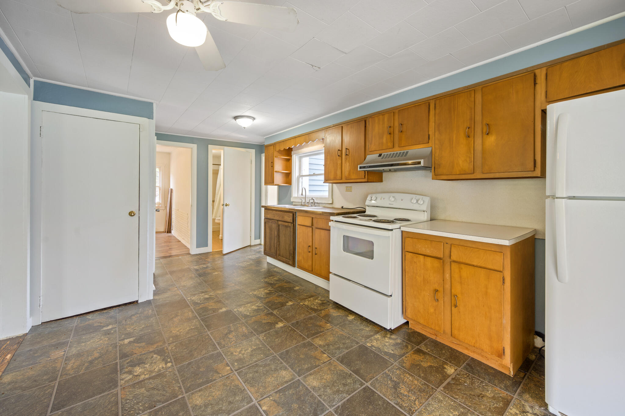 31 Lower Detroit Road Plymouth, ME 04969 - Photo 12 of 43 DSC_3448