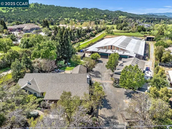 $3,999,999 | 1101 North Gate Road, Walnut Creek, CA 94598