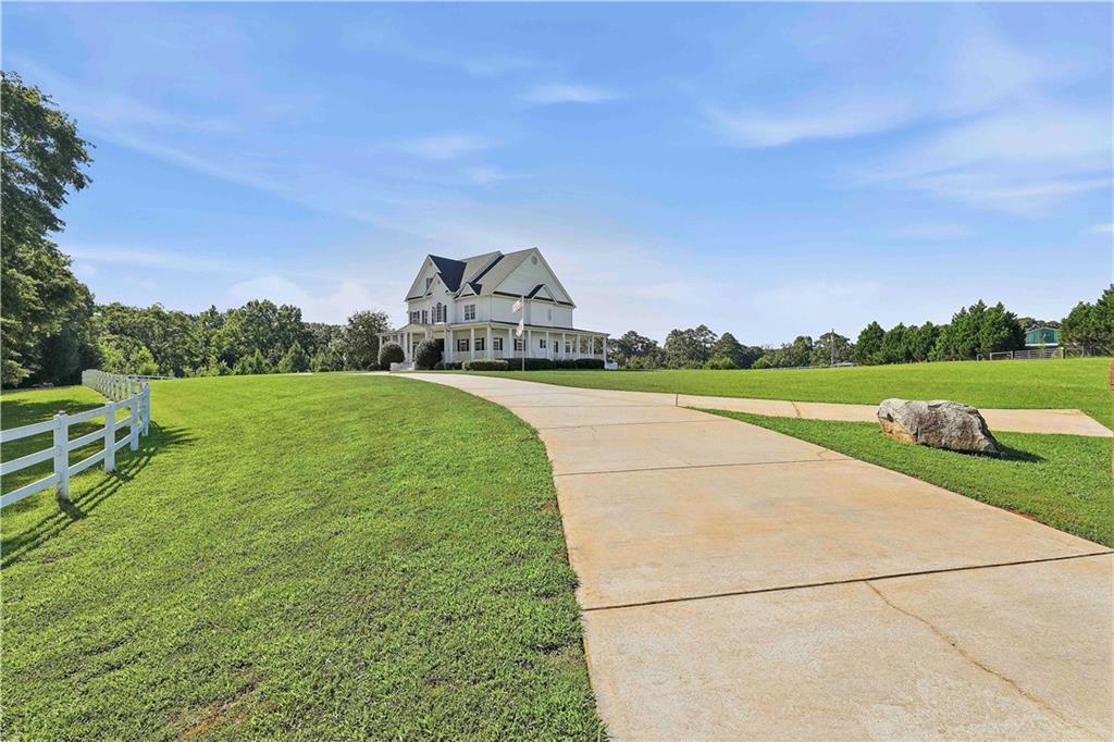 1815 Drew Allen Road Williamson, GA 30292 - Photo 12 of 151 Gallery Image 12