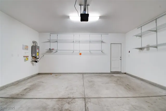 $2,895 | 8356 Carmentis Avenue, Las Vegas, NV 89178