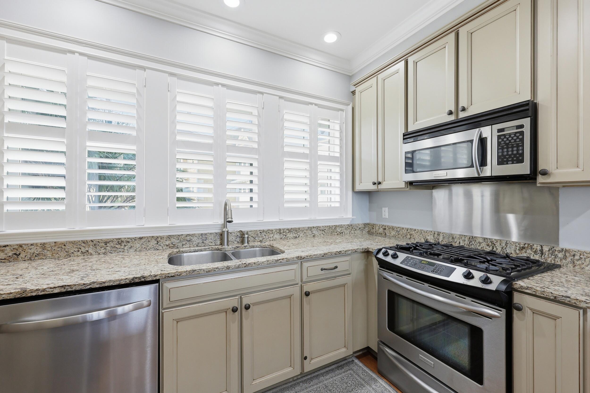 5911 Steward Street, Unit 18 Hanahan, SC 29410 - Photo 13 of 48 14_ru4a0071