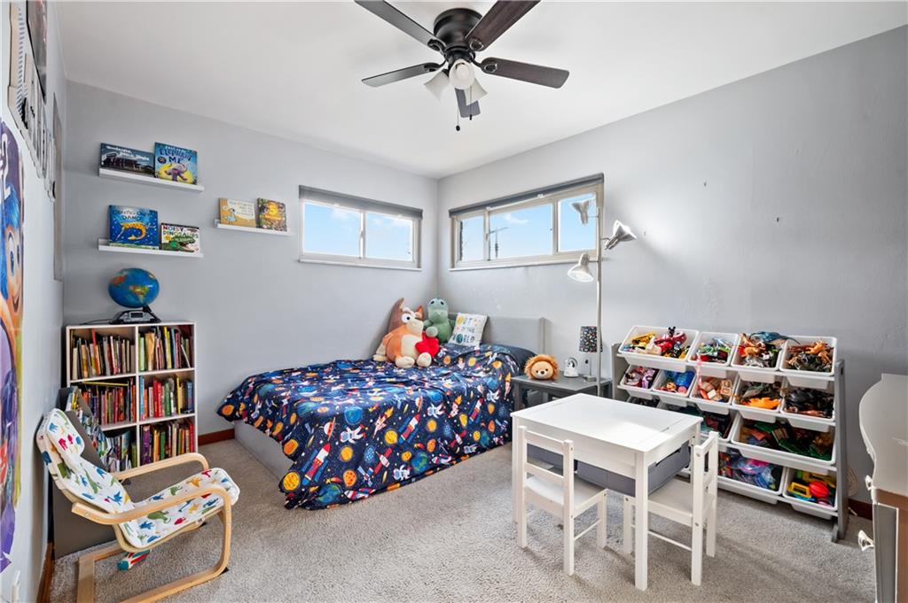 1915 Worcester Drive Pittsburgh, PA 15243 - Photo 14 of 23 One of the three bedrooms on the first level - 13' x 10'.