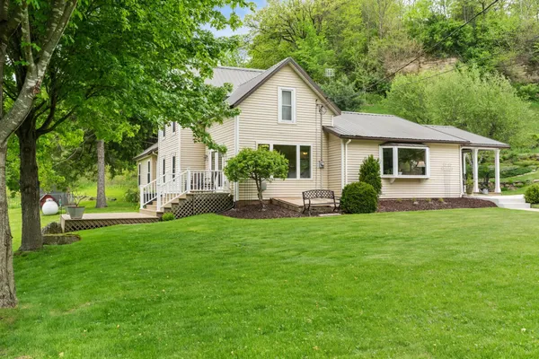 $559,900 | S9761 Little Bear Road, Spring Green, WI 53588