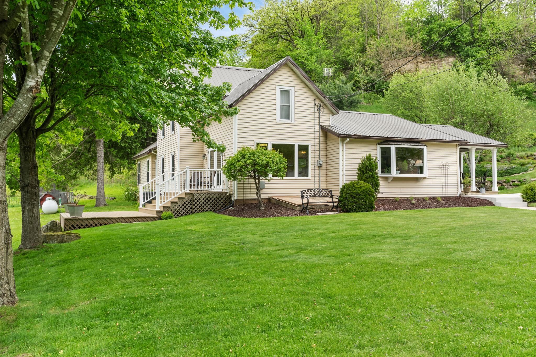 S9761 Little Bear Road Spring Green, WI 53588 - Photo 1 of 44