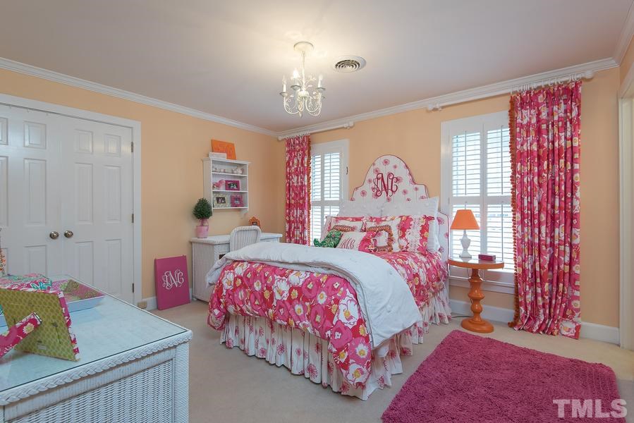 3500 Lubbock Drive Raleigh, NC 27612 - Photo 3 of 25 Gallery Image 3