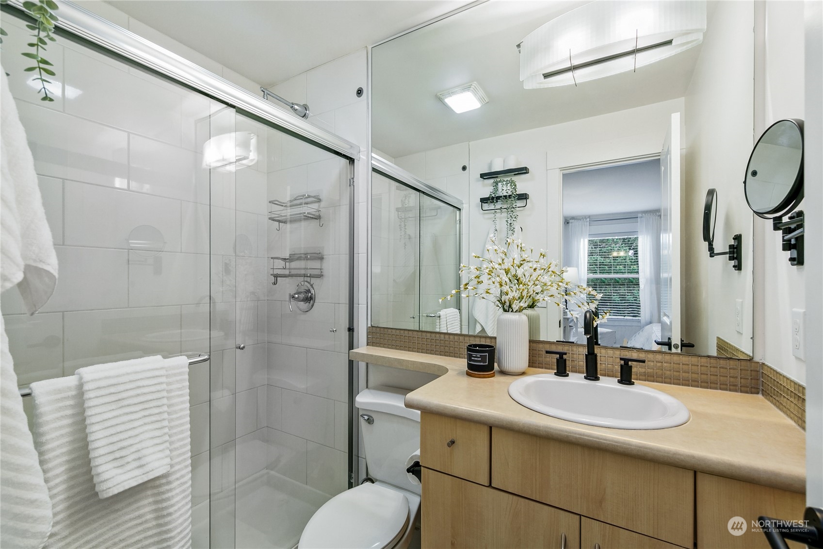 23015 Edmonds Way, Unit A305 Edmonds, WA 98020 - Photo 13 of 17 Gallery Image 13