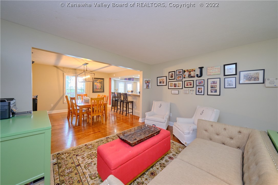 1805 Smith Road Charleston, WV 25314 - Photo 12 of 50 Gallery Image 12