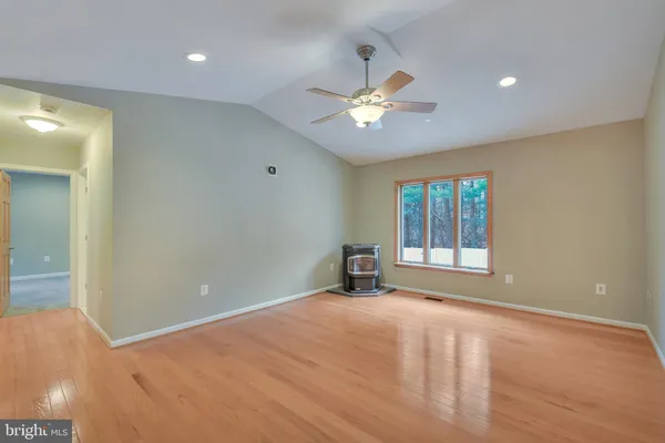 $1,195,000 | 7715 Paradise Beach Road, Pasadena, MD 21122