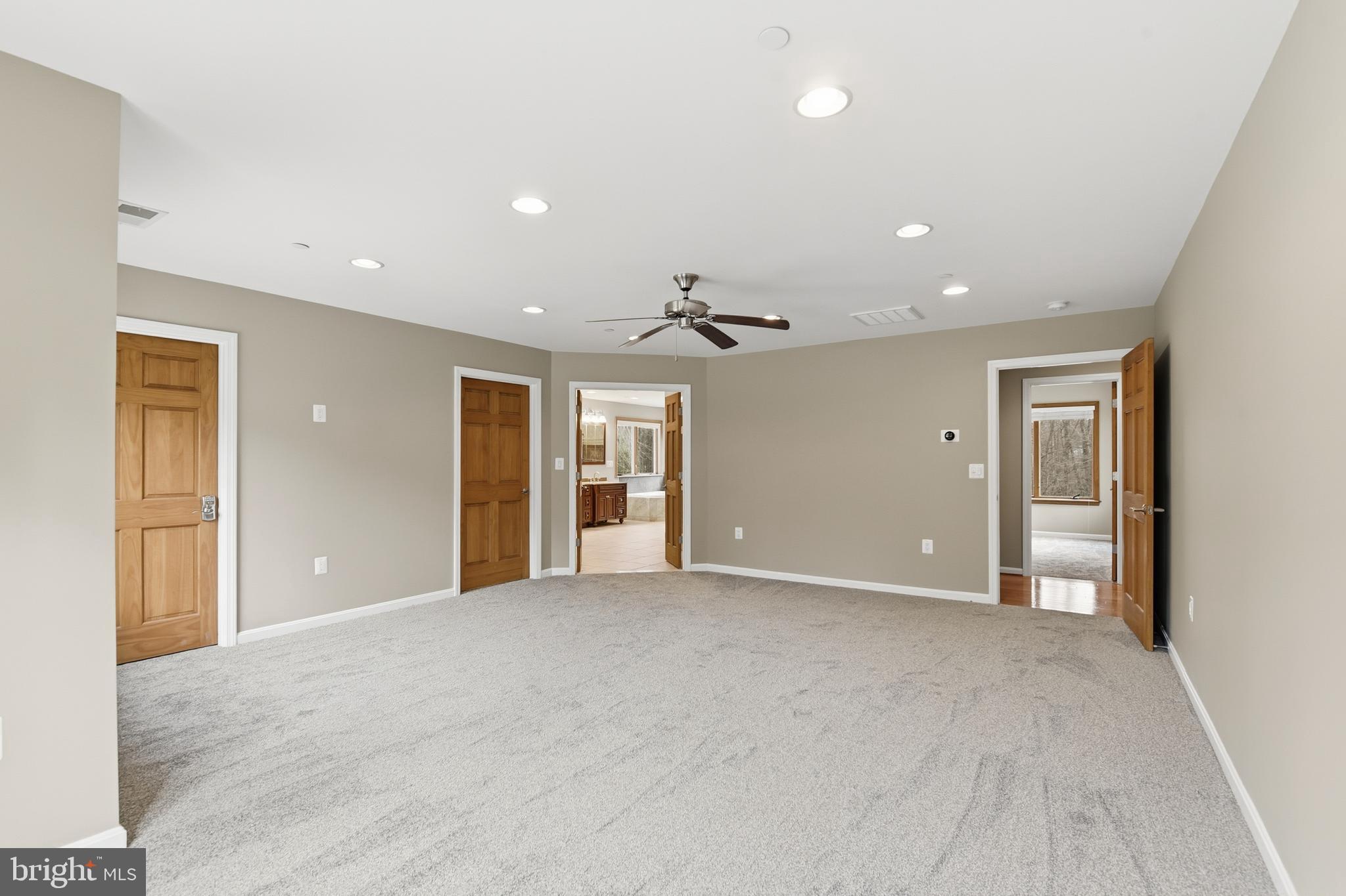 7715 Paradise Beach Road Pasadena, MD 21122 - Photo 27 of 62 PRIMARY BEDROOM