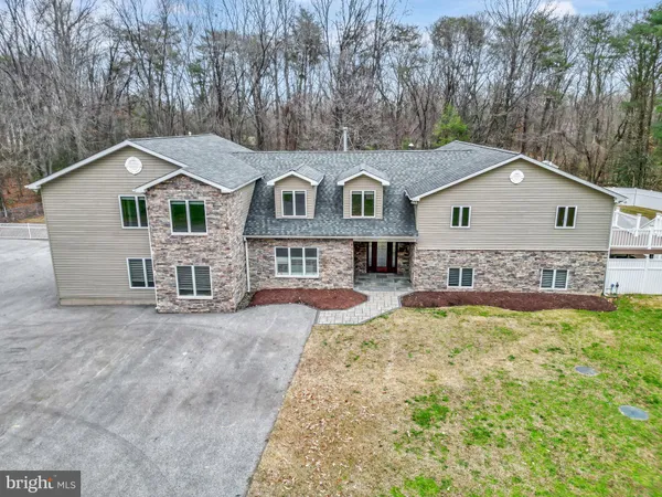 $1,195,000 | 7715 Paradise Beach Road, Pasadena, MD 21122