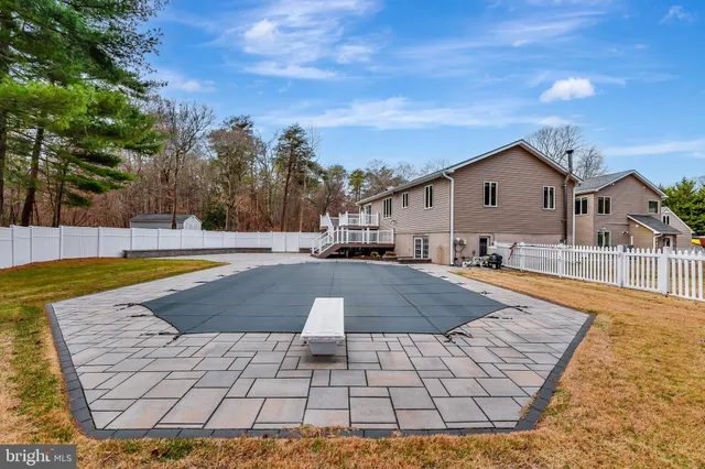 a view of an outdoor space and yard
