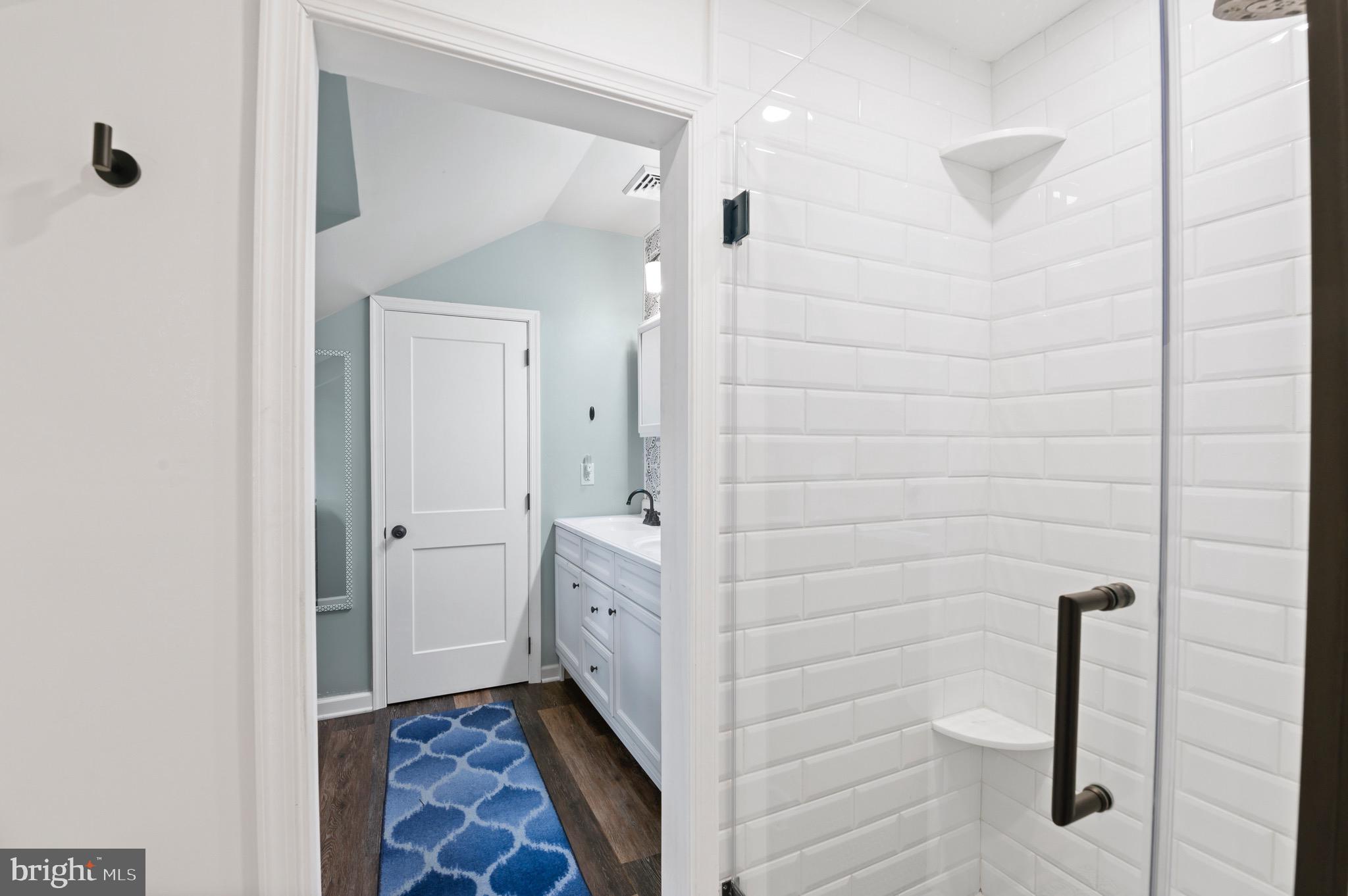 137 Homestead Road Wayne, PA 19087 - Photo 16 of 29 MASTER BATHROOM
