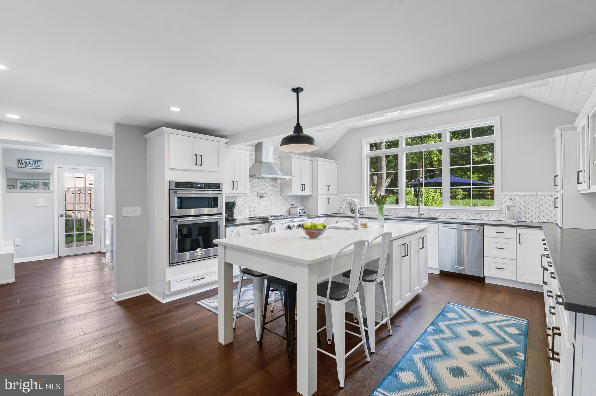 137 Homestead Road Wayne, PA 19087 - Photo 4 of 29 KITCHEN ISLAND