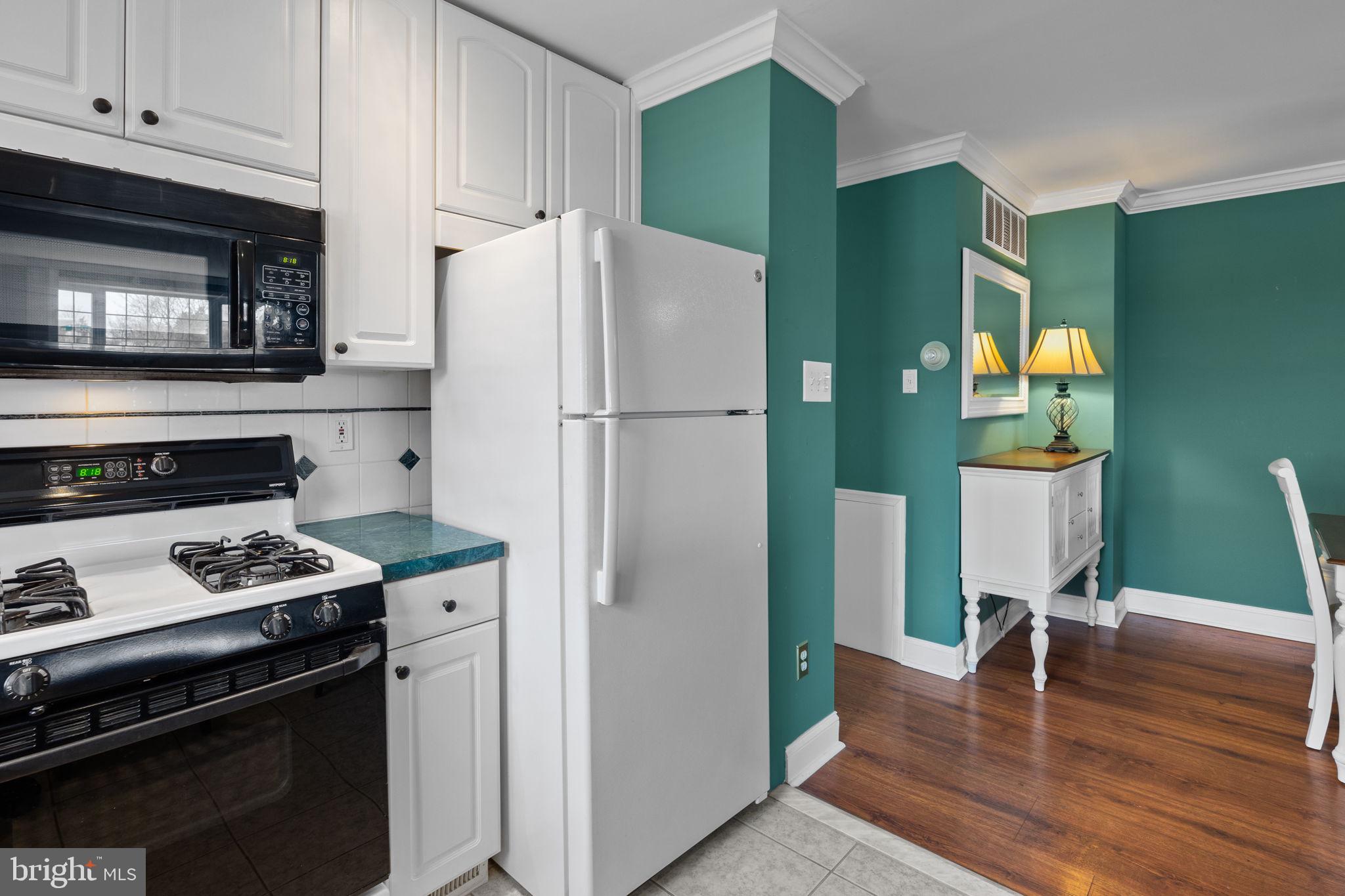1233 Herschel Road Philadelphia, PA 19116 - Photo 13 of 27 Gallery Image 13