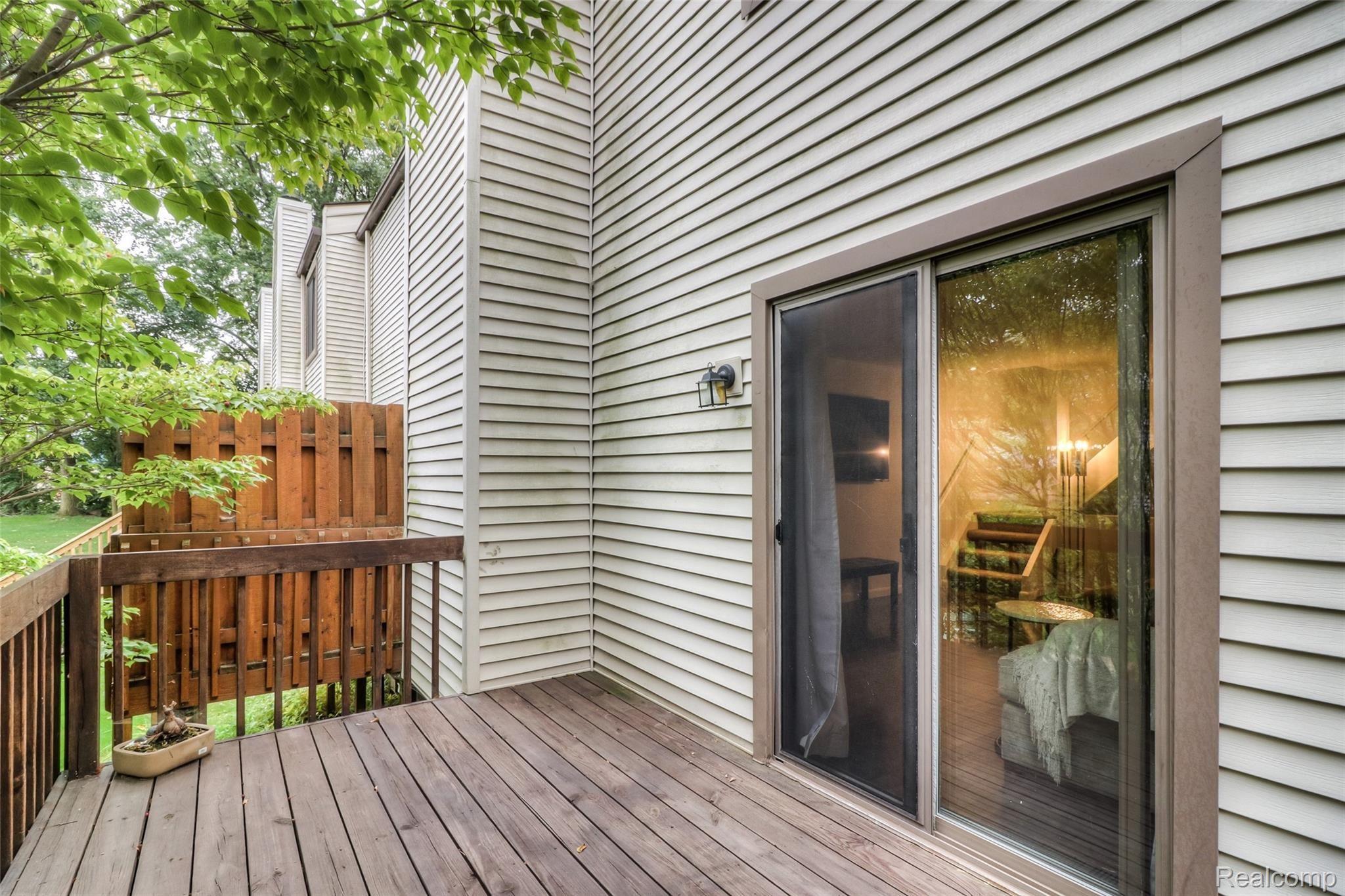 359 Willow Grove Lane Rochester, MI 48307 - Photo 7 of 33 -7.jpg