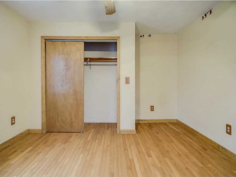 10 Paris Olney Hopkins Road Foster, RI 02825 - Photo 10 of 25 Bedroom.