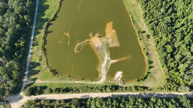 $320,000 | Mt Helm Road, Brandon, MS 39047