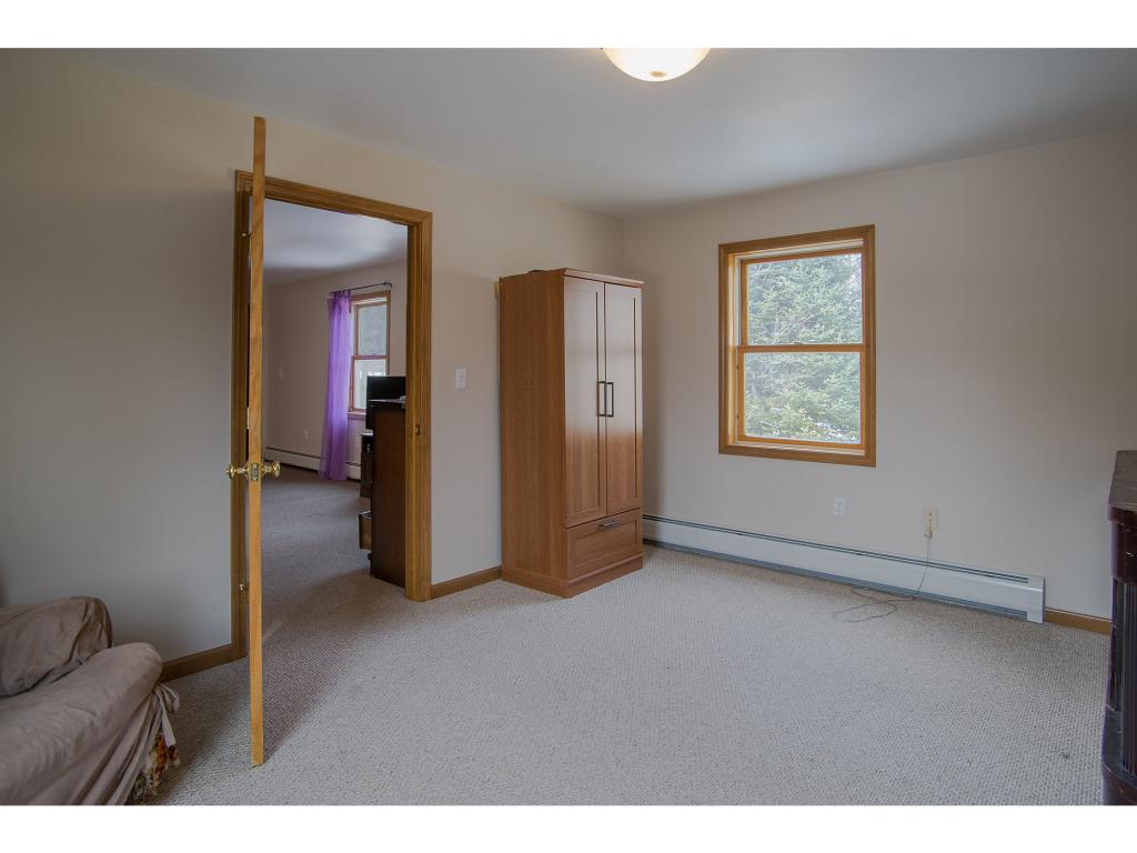 590 Gilfillan Road Ryegate, VT 05042 - Photo 11 of 16