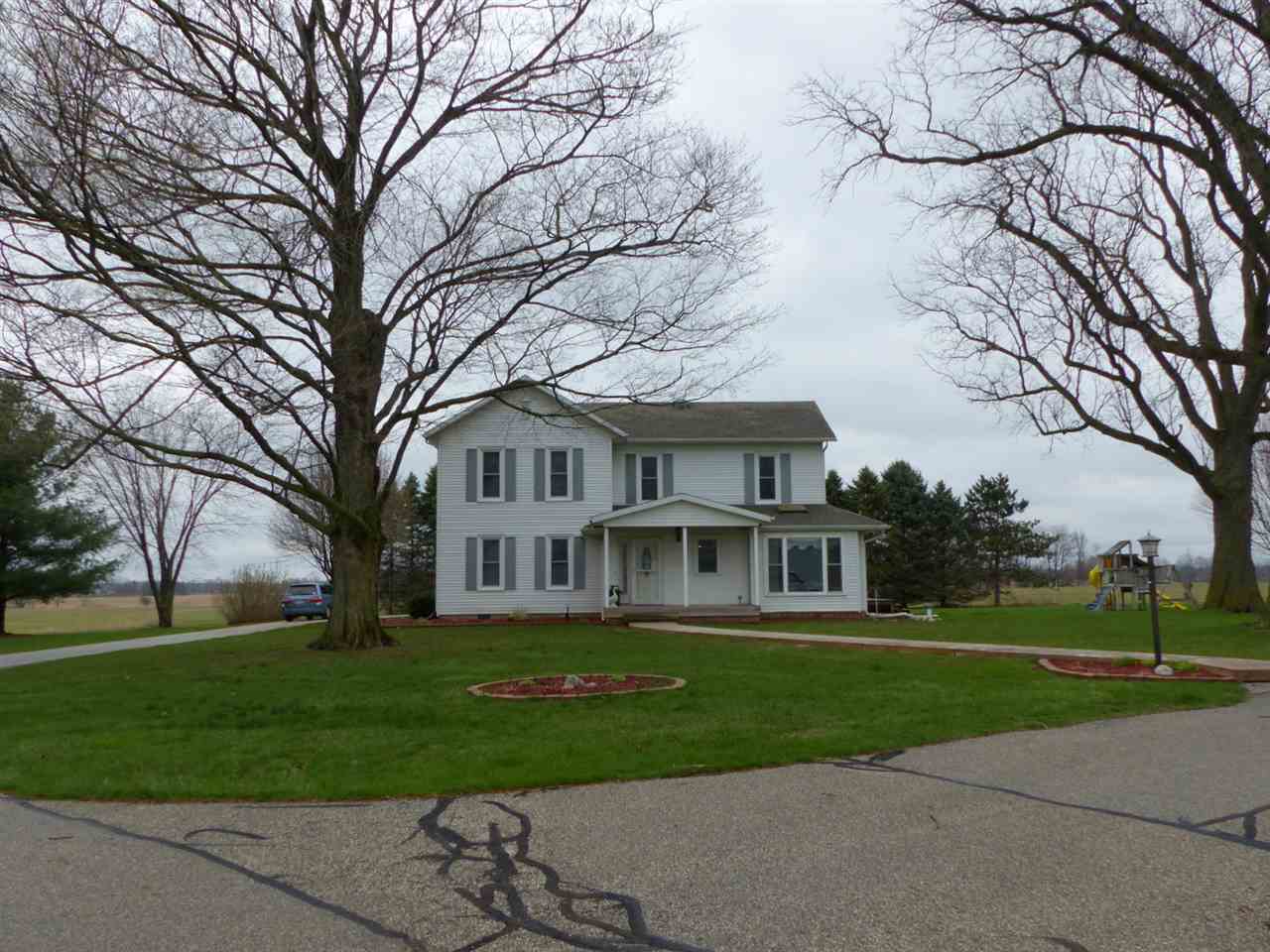 67540 Pine Road North Liberty, IN 46554 - Photo 3 of 36
