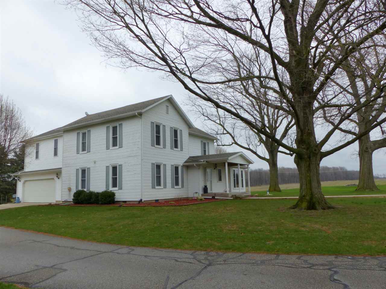 67540 Pine Road North Liberty, IN 46554 - Photo 4 of 36