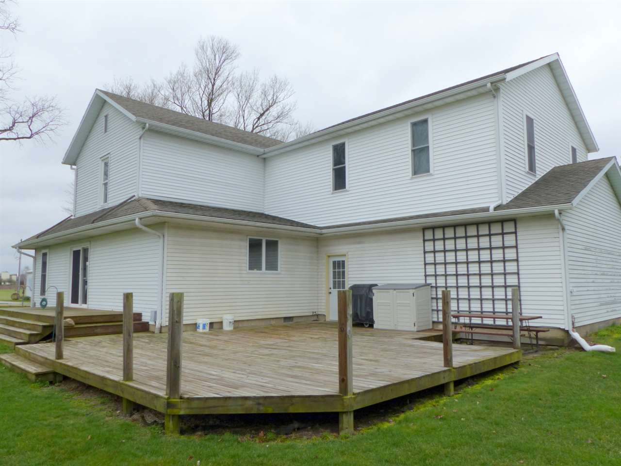 67540 Pine Road North Liberty, IN 46554 - Photo 7 of 36