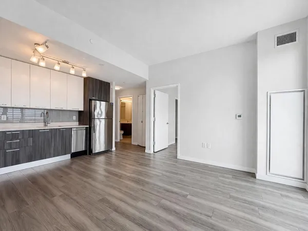 $3,358 | 1524 Sheepshead Bay Road, Unit 18J | Sheepshead Bay