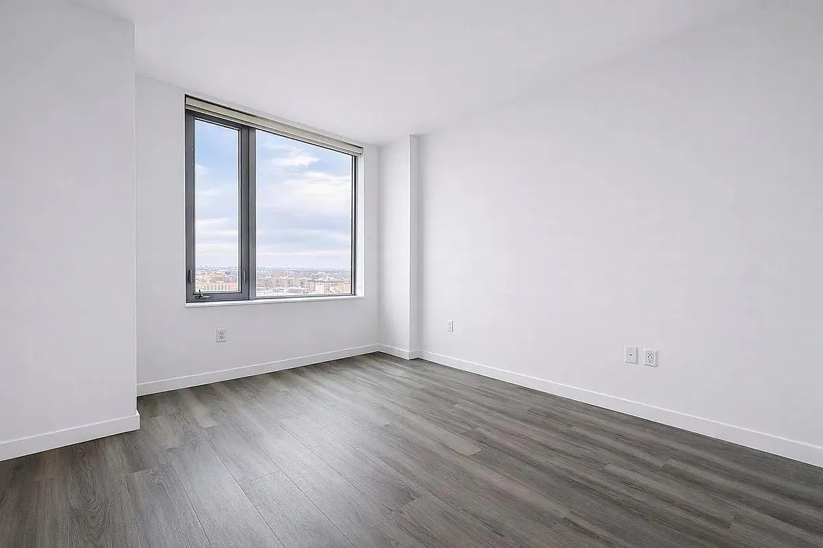 1524 Sheepshead Bay Road, Unit 18J Brooklyn, NY 11235 - Photo 5 of 29 Photo 5