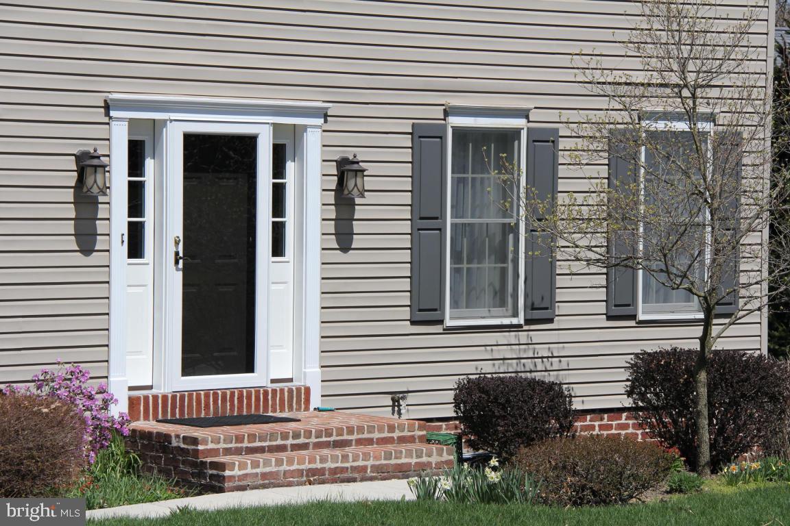 3 Warren Circle Lititz, PA 17543 - Photo 2 of 27 a front view of a house