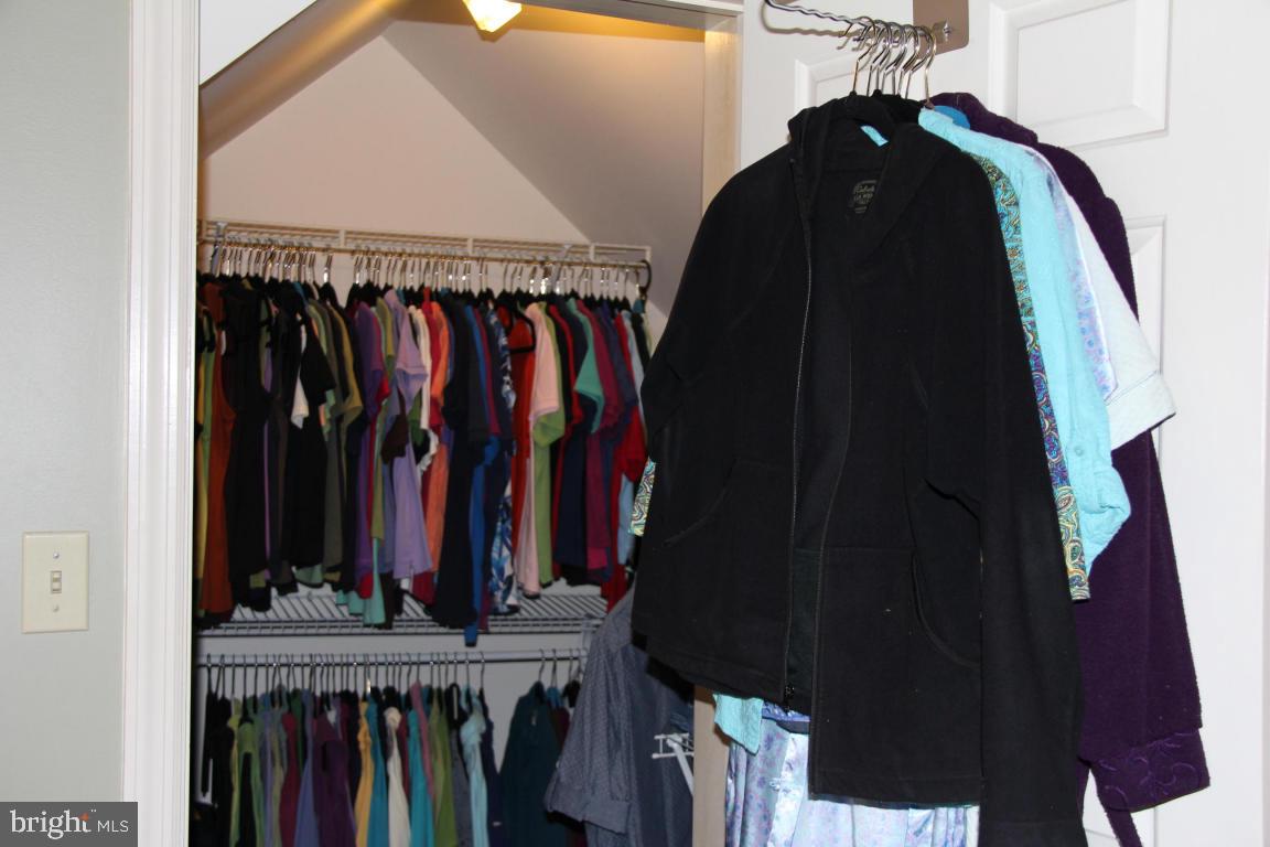 3 Warren Circle Lititz, PA 17543 - Photo 13 of 27 a view of a walk in closet