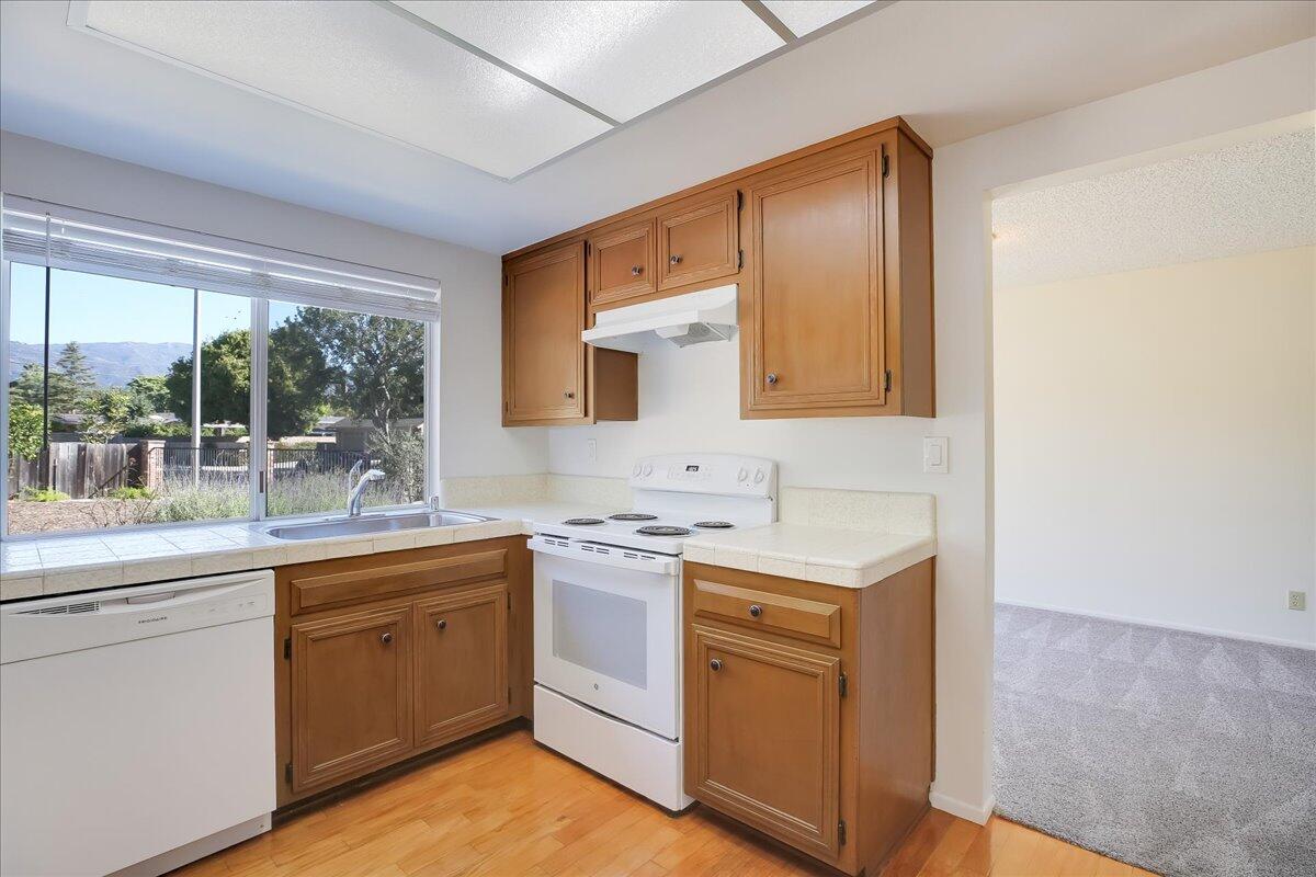 5710 Stow Canyon Road Goleta, CA 93117 - Photo 18 of 39 50-050K