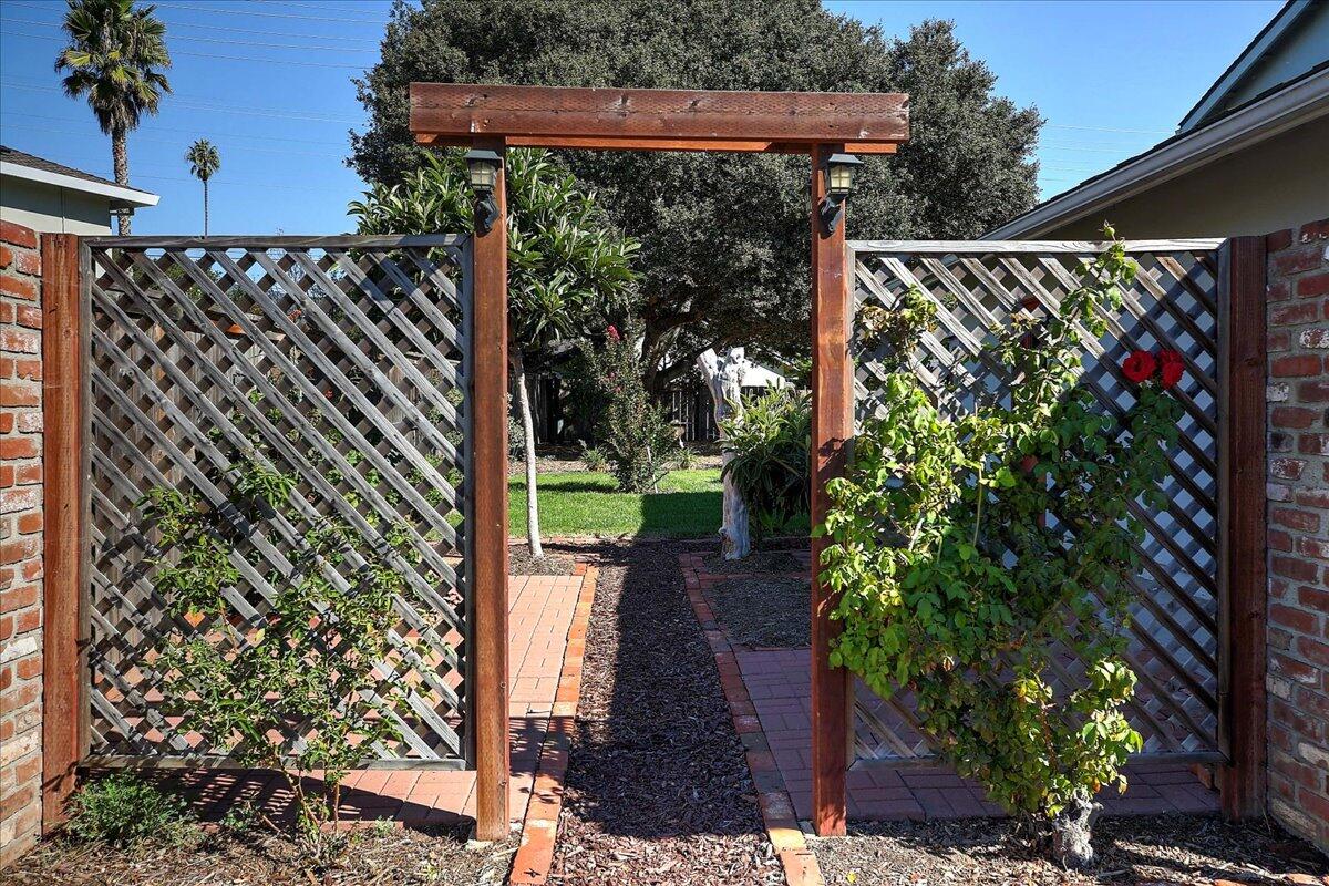 5710 Stow Canyon Road Goleta, CA 93117 - Photo 6 of 39 18-018