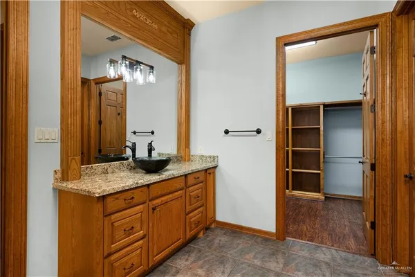 $654,000 | 3900 Cosentino Drive, Edinburg, TX 78541