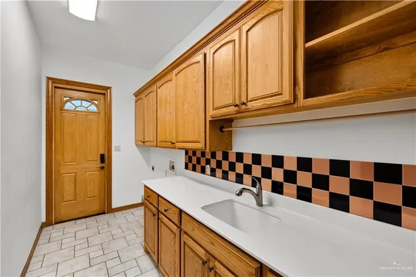 $654,000 | 3900 Cosentino Drive, Edinburg, TX 78541