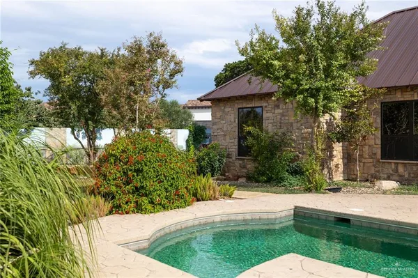 $654,000 | 3900 Cosentino Drive, Edinburg, TX 78541