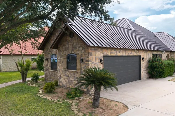 $654,000 | 3900 Cosentino Drive, Edinburg, TX 78541