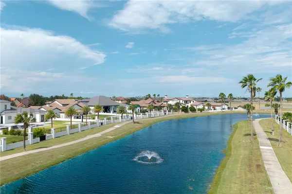 $654,000 | 3900 Cosentino Drive, Edinburg, TX 78541