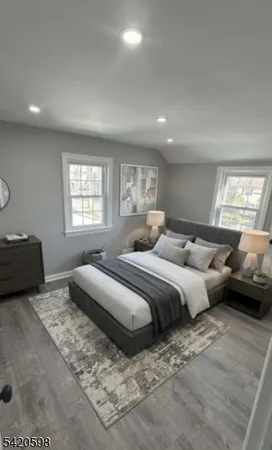 $3,700 | 239 East 4th Avenue, Roselle, NJ 07203