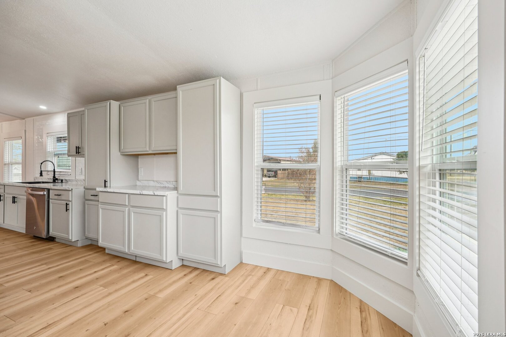 101 Natchez Street Poth, TX 78147 - Photo 12 of 38