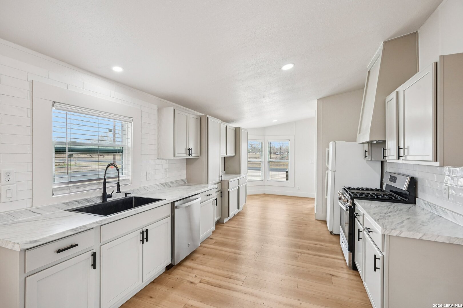 101 Natchez Street Poth, TX 78147 - Photo 17 of 38