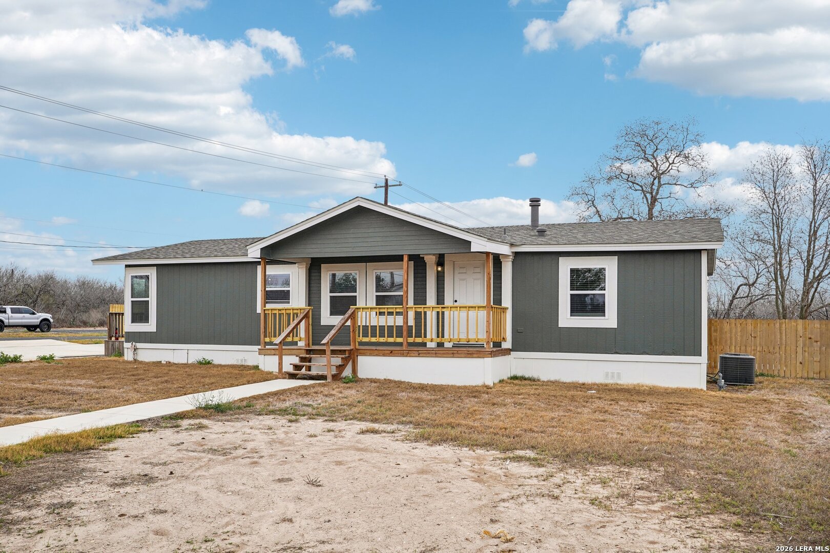 101 Natchez Street Poth, TX 78147 - Photo 2 of 38