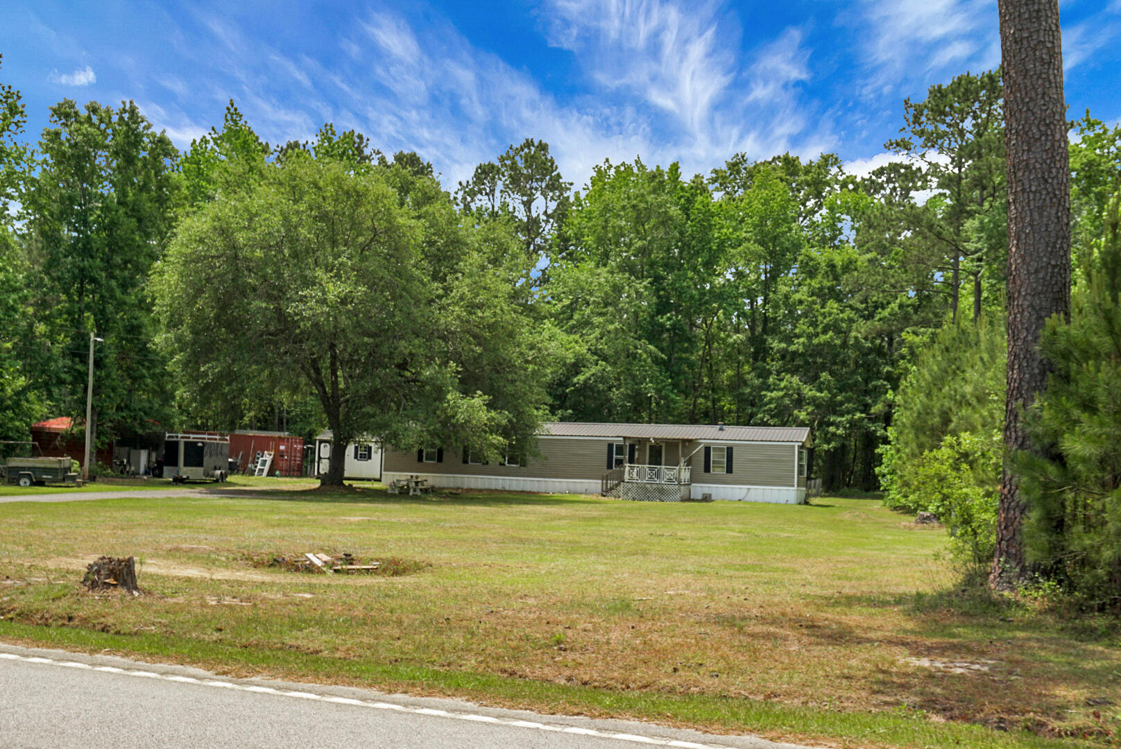 605 Country Club Road Andrews, SC 29510 - Photo 6 of 50 DSC02148