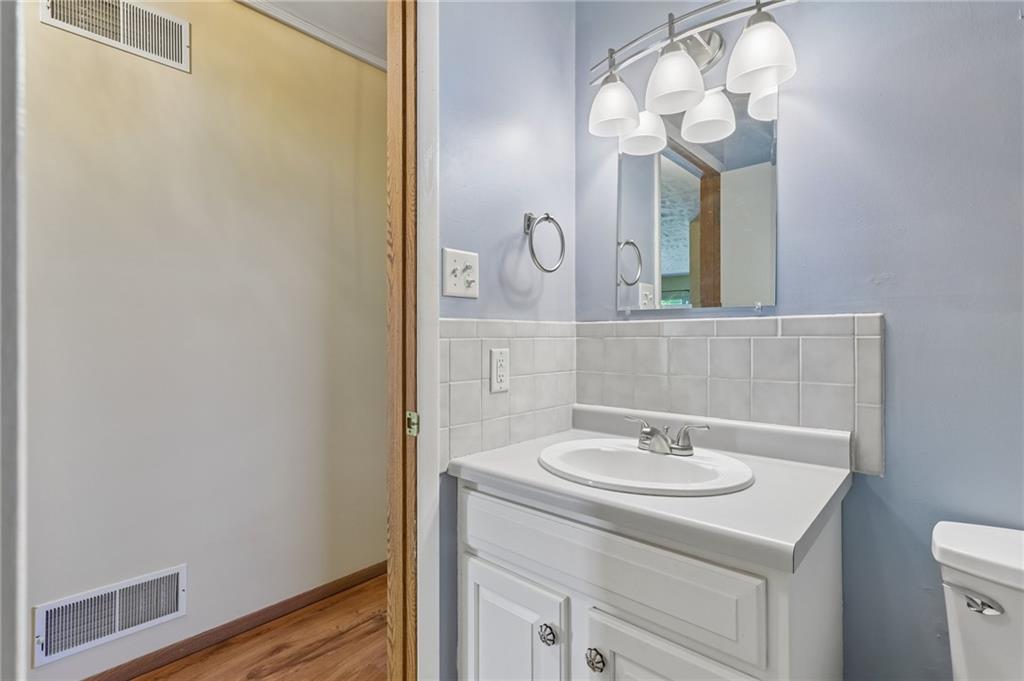 6 Revere Road Natrona Heights, PA 15065 - Photo 24 of 36 Gallery Image 24