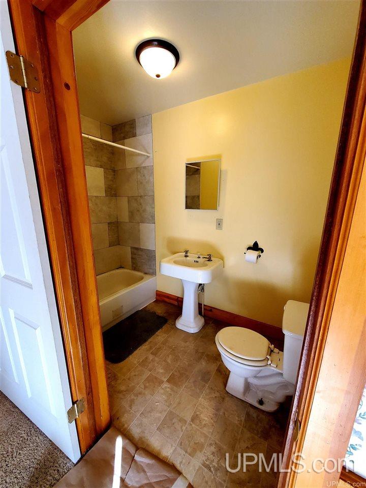 232 Zoberlein Street Ishpeming, MI 49849 - Photo 21 of 32 Gallery Image 21
