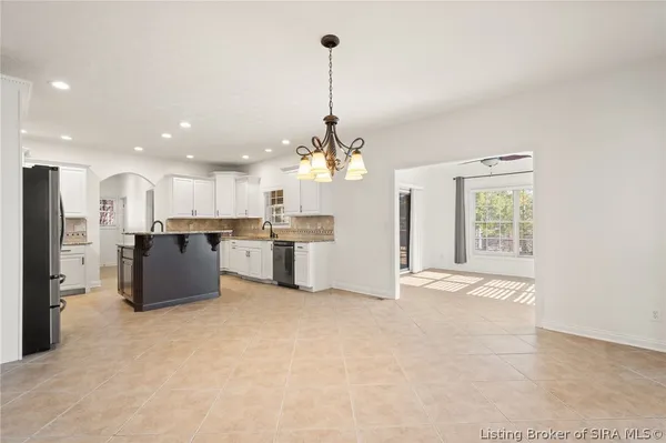 $679,000 | 3524 Lafayette Parkway, Floyds Knobs, IN 47119