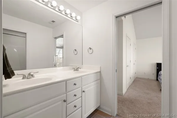 $679,000 | 3524 Lafayette Parkway, Floyds Knobs, IN 47119