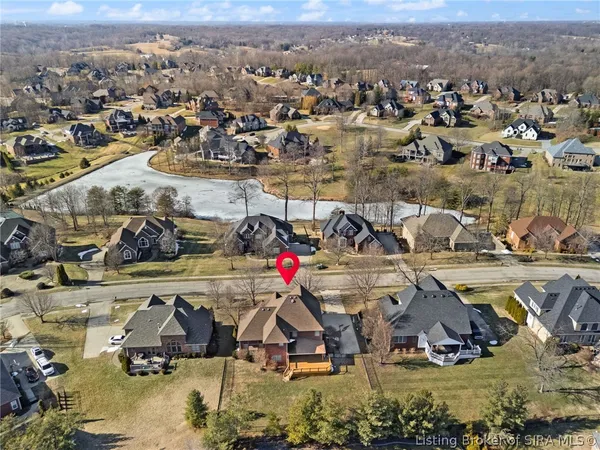 $679,000 | 3524 Lafayette Parkway, Floyds Knobs, IN 47119