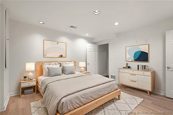 $679,000 | 3524 Lafayette Parkway, Floyds Knobs, IN 47119